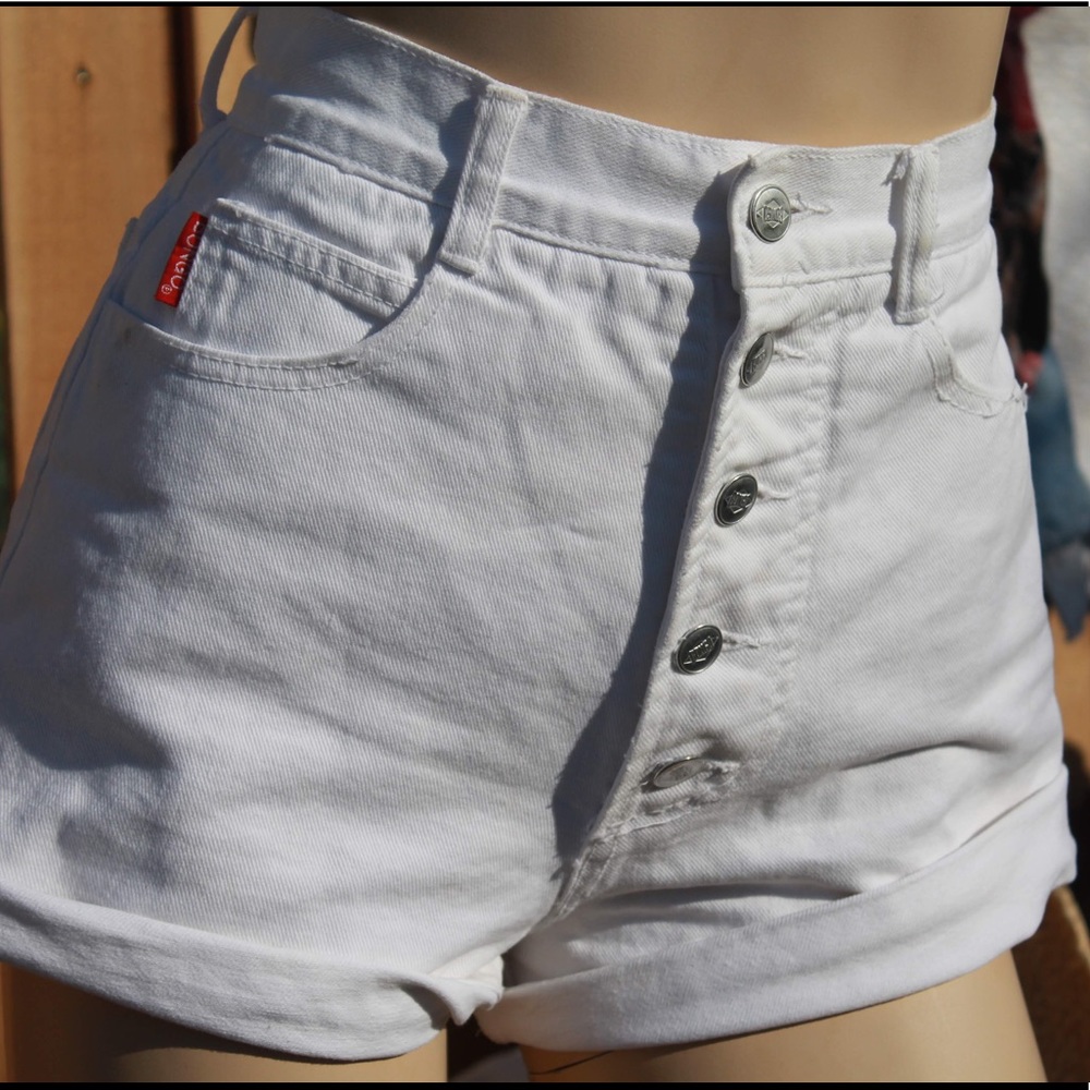 Vintage Bongo White High Waist Button Up Shorts